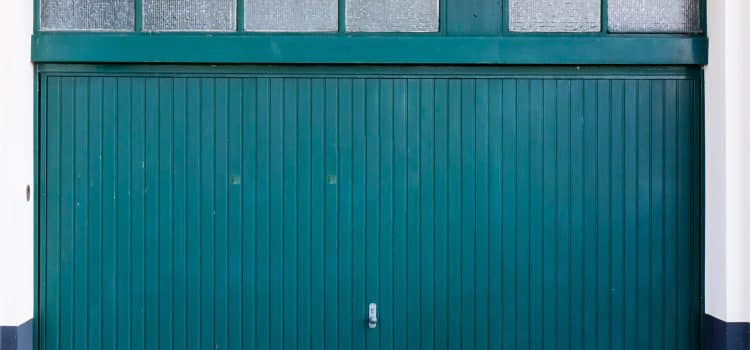 Voici quelques conseils pour votre porte de garage en bois